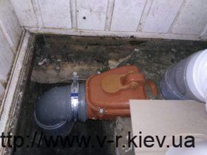 Клапан обратный канализационный Установка обратного клапана на канализацию сантехник киев Ребров Вячеслав Николаевич (093)309-01-75 (099)070-18-33